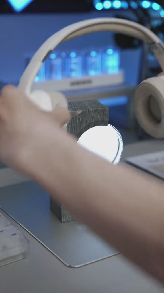 FerroPulse™ The First Sound-Reactive Ferrofluid